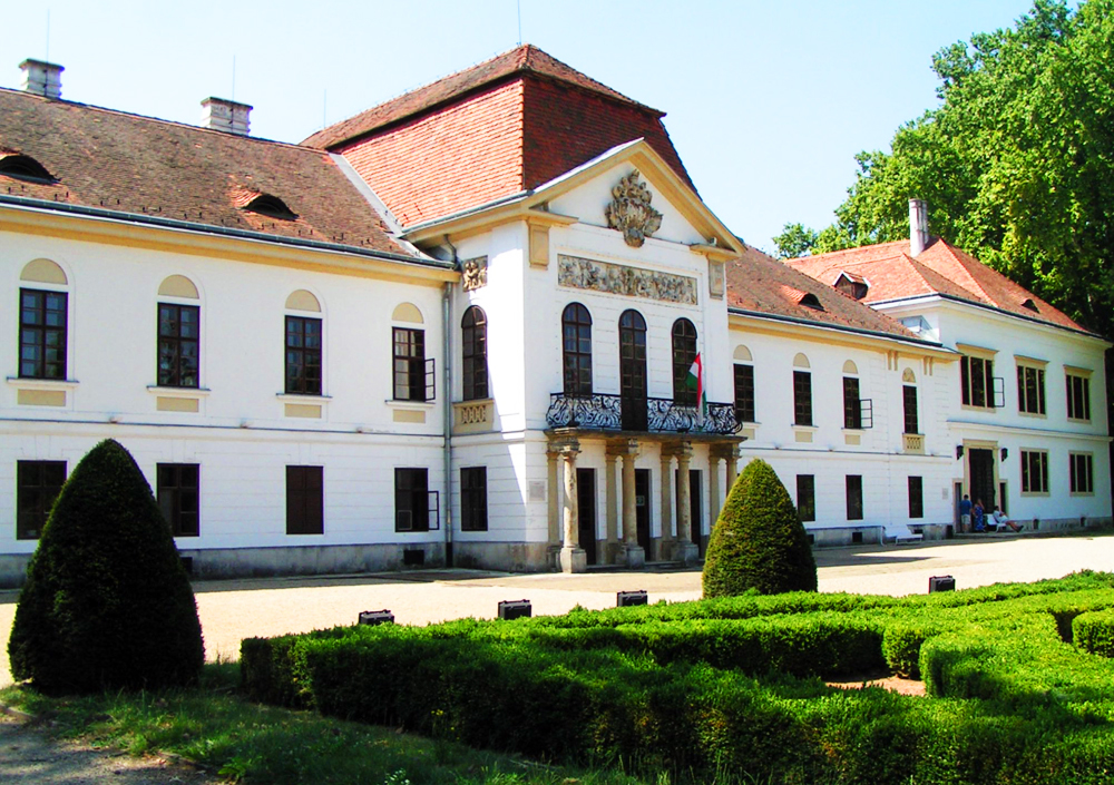 A Nagycenki Széchenyi kastély